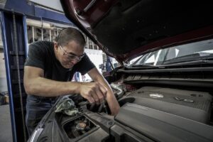 L’entretien de base d’une voiture : les différentes opérations à prévoir